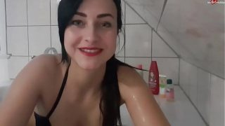 Deutscher Freundin geiler Dusche